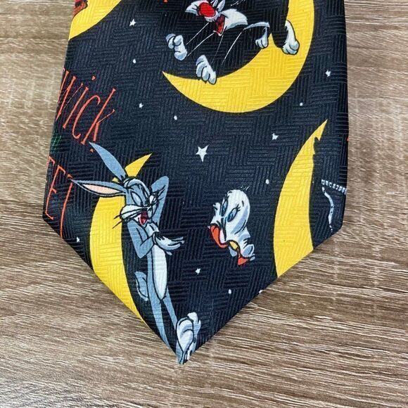 Looney Tunes Mania Vintage Tie Mens Twick or Tweet Necktie Halloween Black 90s - Picture 2 of 9